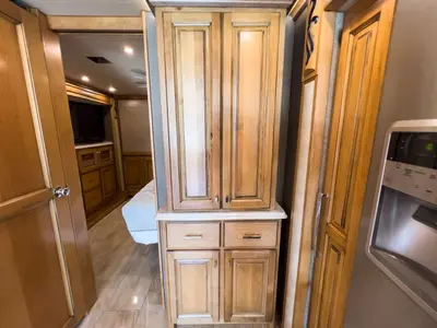 2019 Tiffin Motorhomes Phaeton photo 16