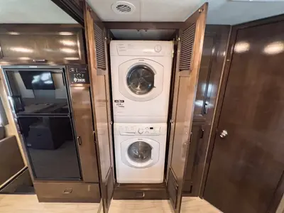 2020 Thor Motor Coach Quantum photo 21