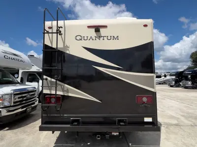 2020 Thor Motor Coach Quantum photo 28