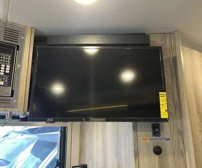 2026 Winnebago Navion photo 11