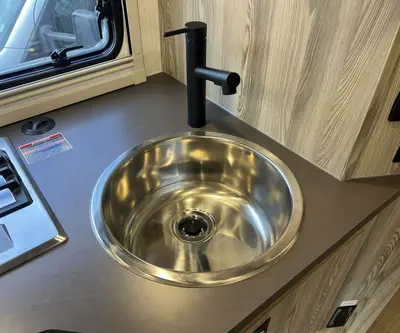 2026 Winnebago Navion photo 9