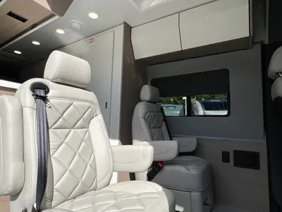 2027 Entegra Coach Insignia photo 15