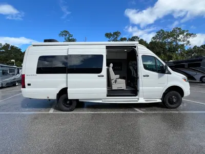 2027 Entegra Coach Insignia photo 24