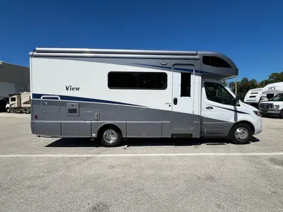 2023 Winnebago View photo 23