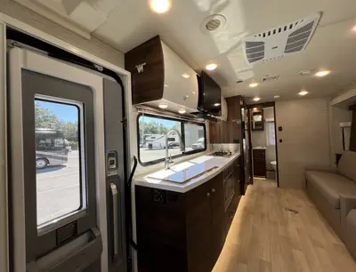 2023 Winnebago View photo 6