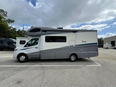 2022 Winnebago View photo 19