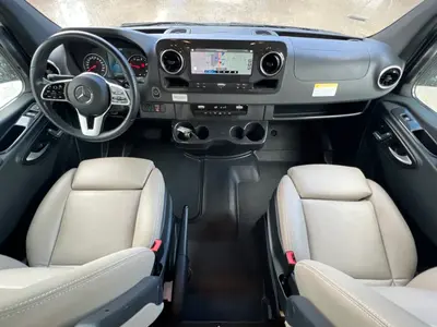 2022 Winnebago View photo 2