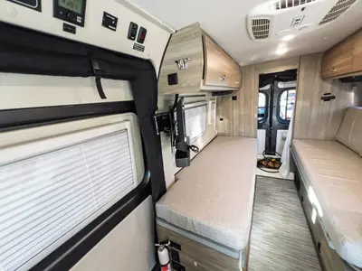 2022 Winnebago Travato photo 12