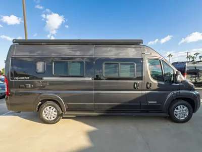 2022 Winnebago Travato photo 17