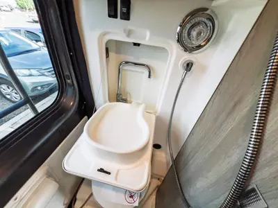 2022 Winnebago Travato photo 16
