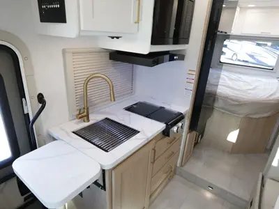 2027 Thor Motor Coach Chateau photo 6