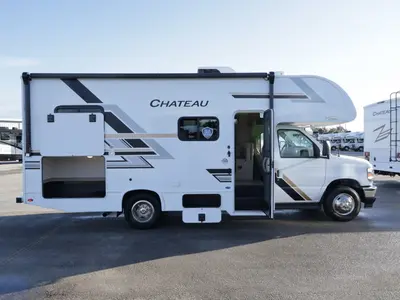 2027 Thor Motor Coach Chateau photo 23