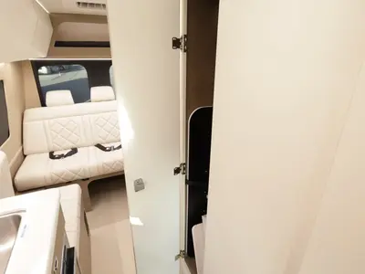 2027 Entegra Coach Insignia photo 15