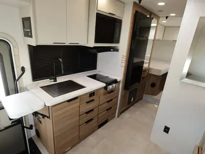2027 Thor Motor Coach Chateau photo 7