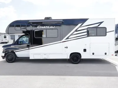 2027 Thor Motor Coach Chateau photo 26