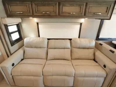 2023 Entegra Coach Vision XL photo 19