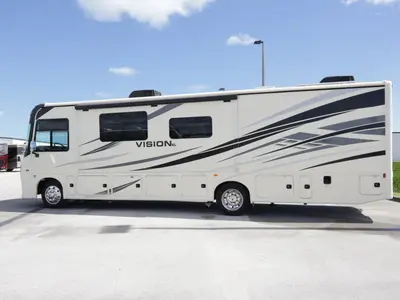 2023 Entegra Coach Vision XL photo 28