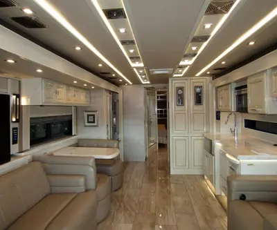 2019 Tiffin Motorhomes Allegro BUS photo 5