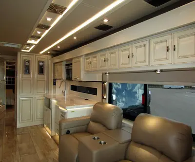 2019 Tiffin Motorhomes Allegro BUS photo 6