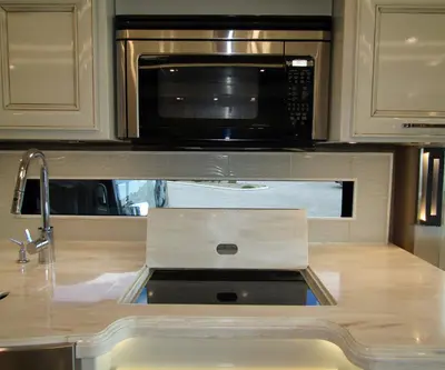 2019 Tiffin Motorhomes Allegro BUS photo 12