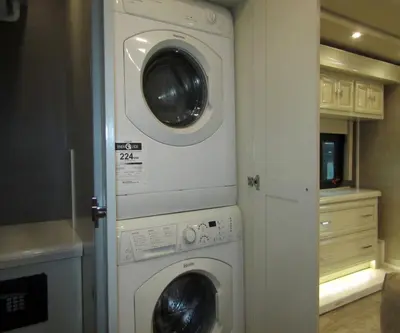 2019 Tiffin Motorhomes Allegro BUS photo 28