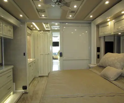 2019 Tiffin Motorhomes Allegro BUS photo 21