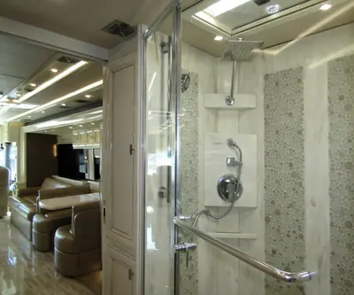 2019 Tiffin Motorhomes Allegro BUS photo 24
