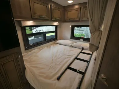 2022 Entegra Coach Odyssey photo 22