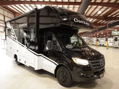 Used 2027 Thor Motor Coach Chateau 24LV
