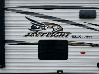 2018 JAYCO JAY FLIGHT photo 3