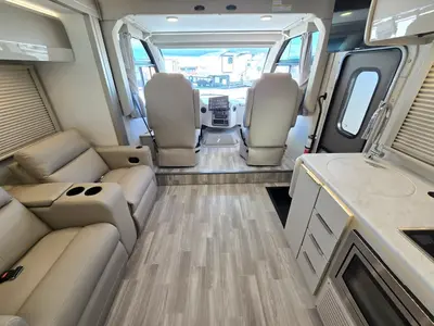 2027 Thor Motor Coach Vegas photo 3