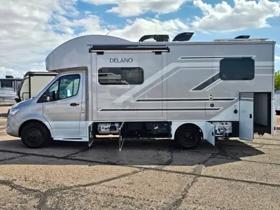 2027 Thor Motor Coach Delano photo 26