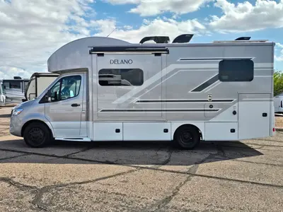 2027 Thor Motor Coach Delano photo 25