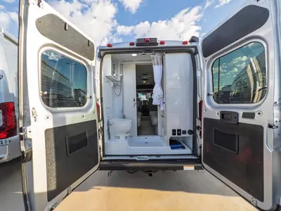 2027 Thor Motor Coach Tellaro photo 2