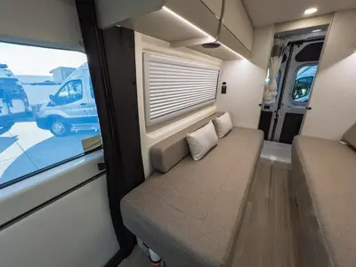 2027 Thor Motor Coach Tellaro photo 12