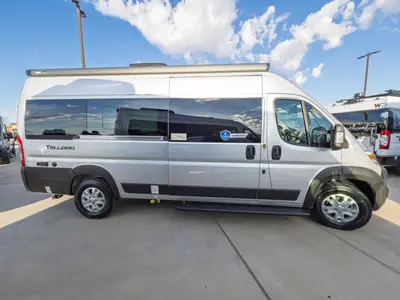 2027 Thor Motor Coach Tellaro photo 16