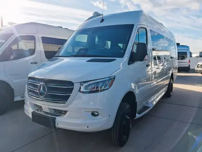 2027 Entegra Coach Insignia photo 23