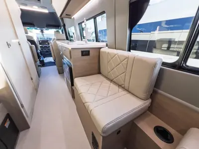 2027 Entegra Coach Insignia photo 15