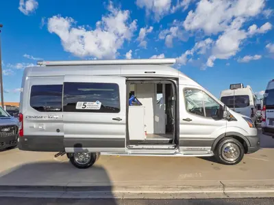 2027 Pleasure Way Ontour photo 18