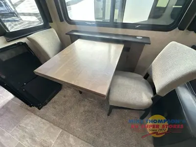 2019 Keystone RV Montana photo 19