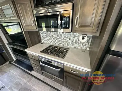 2019 Keystone RV Montana photo 21