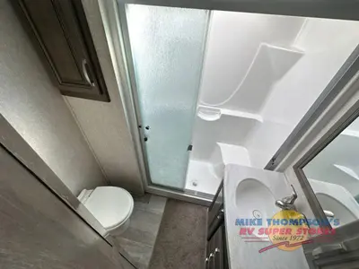 2019 Keystone RV Montana photo 23