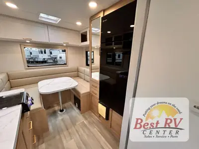 2027 Thor Motor Coach Four Winds photo 17