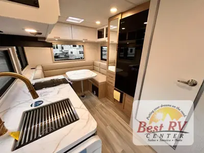 2027 Thor Motor Coach Four Winds photo 14