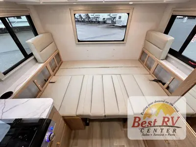 2027 Thor Motor Coach Four Winds photo 37