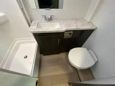 2027 Winnebago Sunflyer photo 33