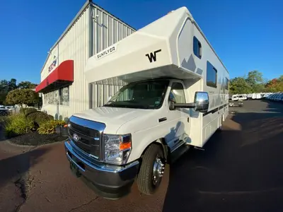 2027 Winnebago Sunflyer photo 4