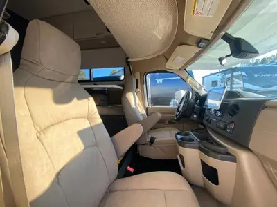 2027 Winnebago Sunflyer photo 46