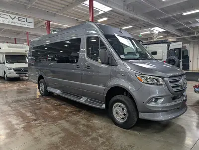 New 2027 Midwest Automotive Designs Luxe Cruiser Luxe Cruiser