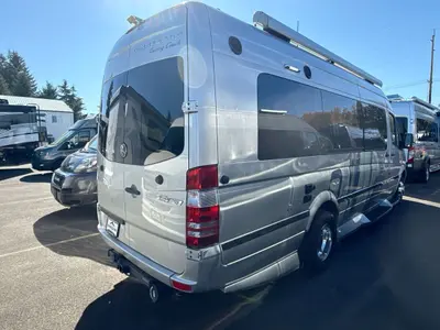 2017 Winnebago Era photo 9